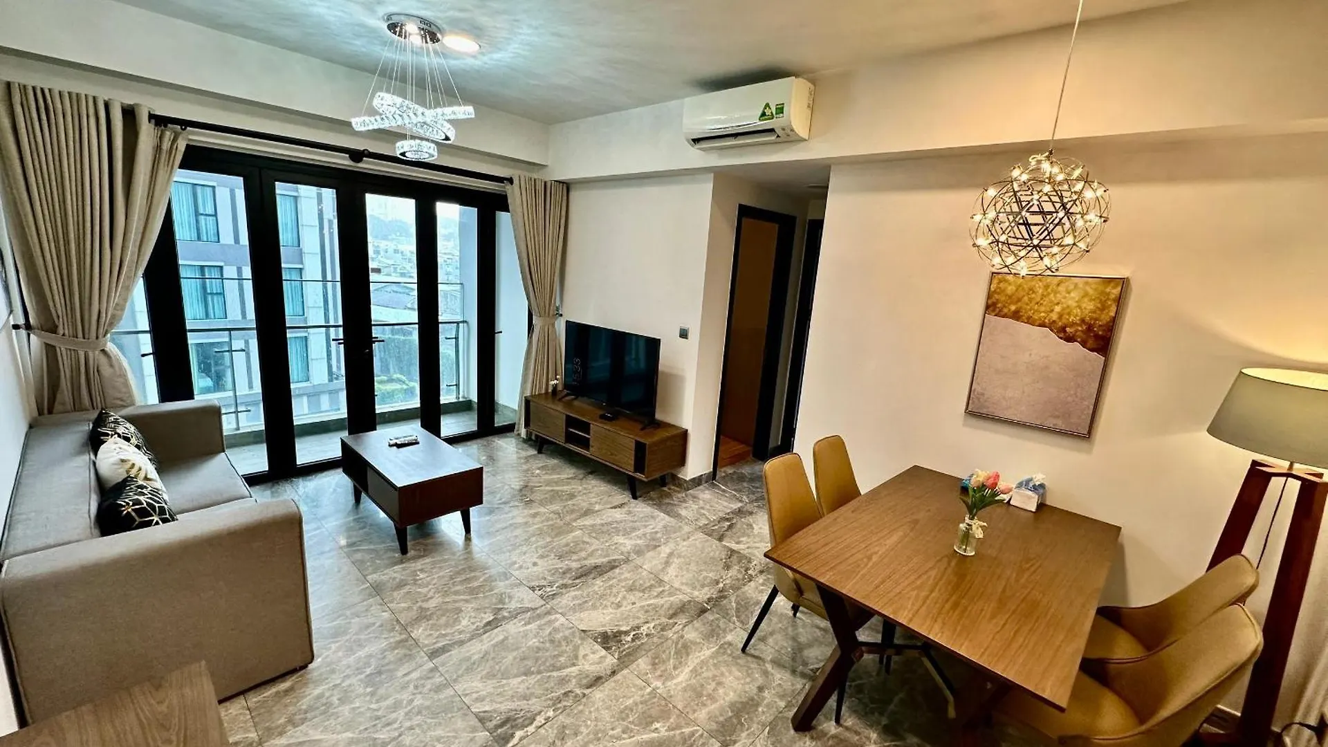 D1 Mension - Zenity Luxury Apartment - Rooftop Pool - Saigon Centre Ho Chi Minh City