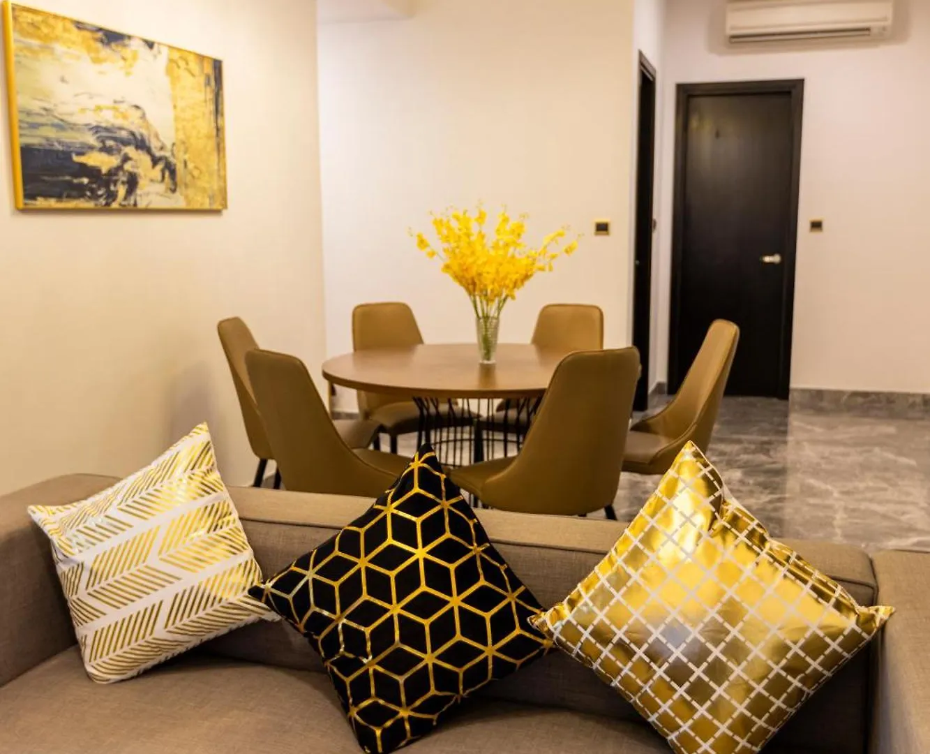 D1 Mension - Zenity Luxury Apartment - Rooftop Pool - Saigon Centre Ho Chi Minh City