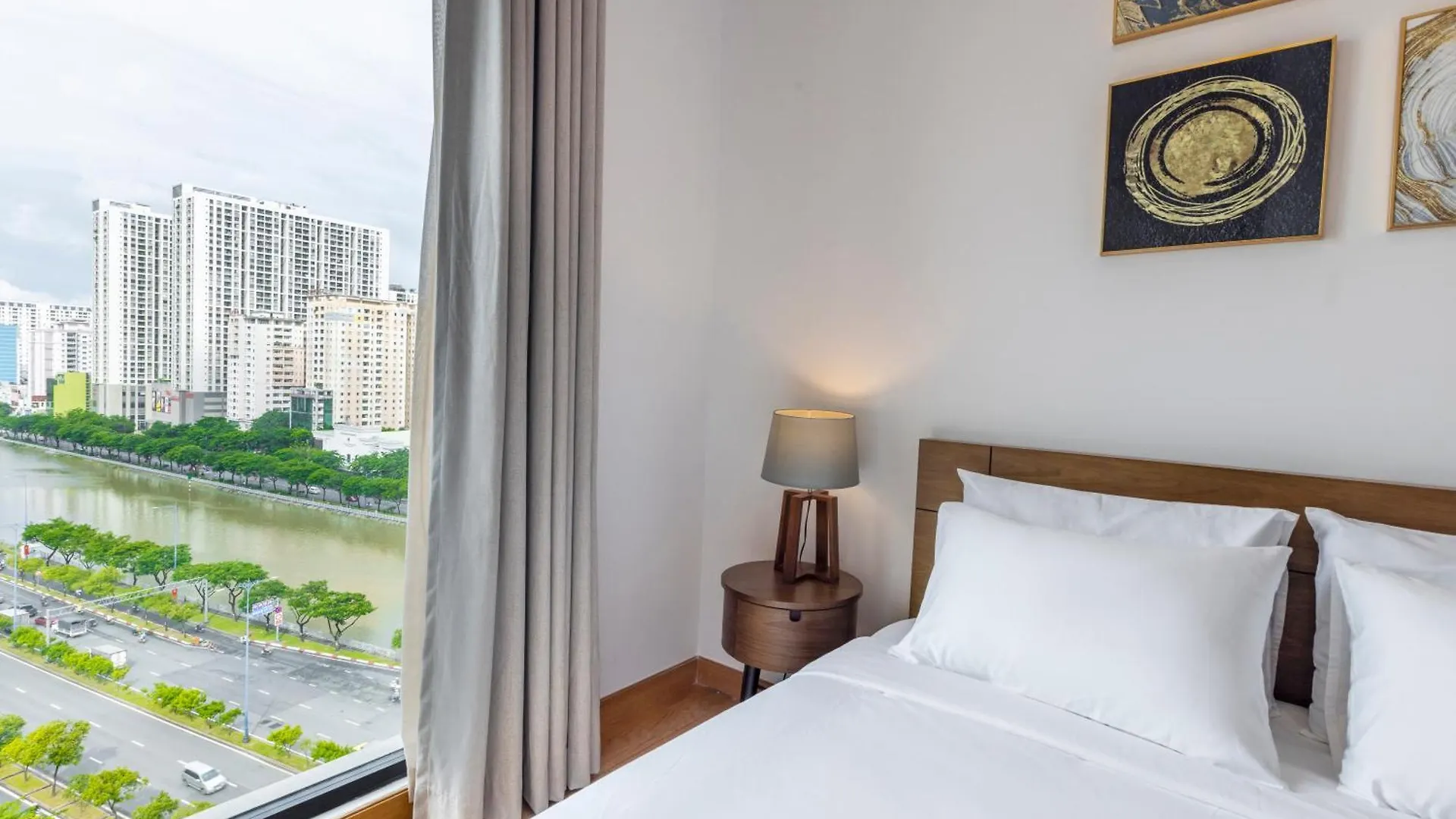 D1 Mension - Zenity Luxury Apartment - Rooftop Pool - Saigon Centre Ho Chi Minh City