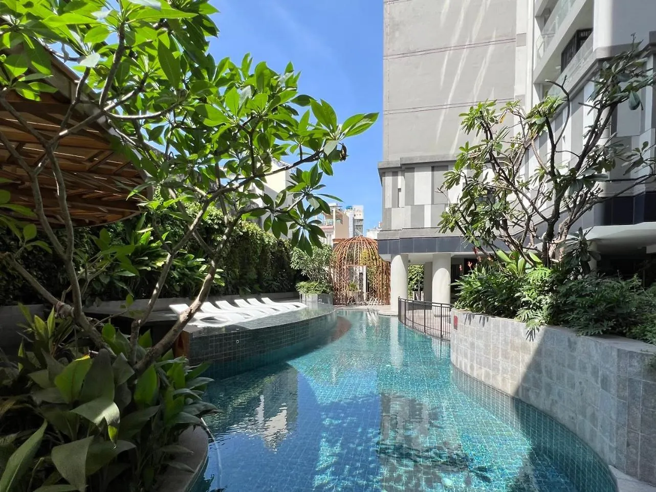 D1 Mension - Zenity Luxury Apartment - Rooftop Pool - Saigon Centre Ho Chi Minh City