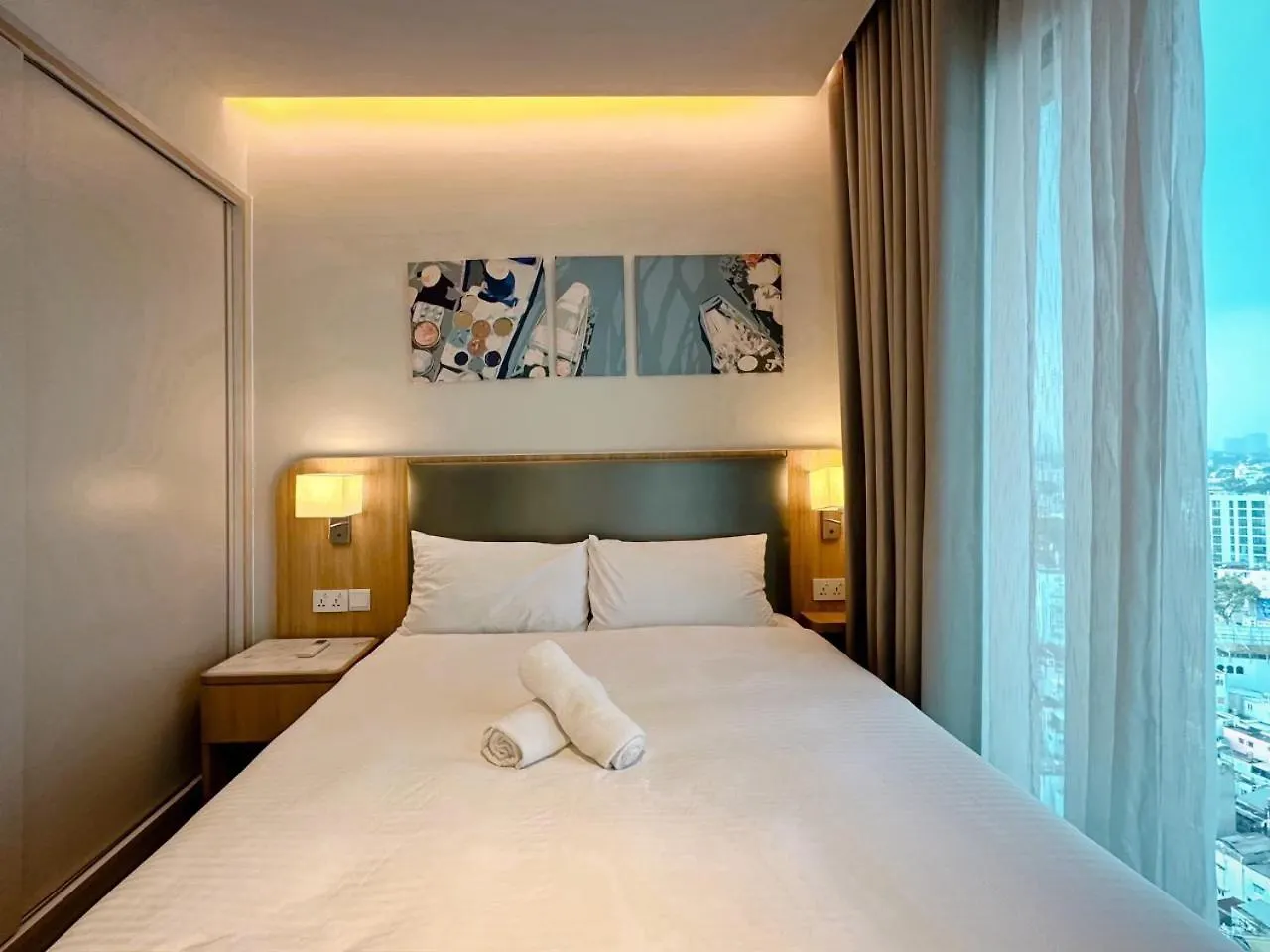 D1 Mension - Zenity Luxury Apartment - Rooftop Pool - Saigon Centre Ho Chi Minh City